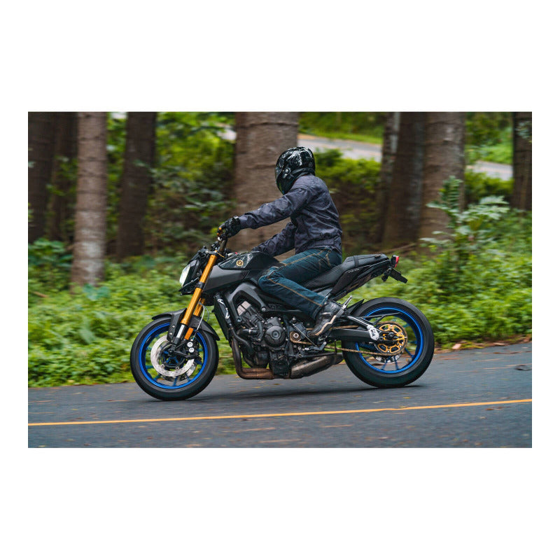 Sena 20S Evo Bluetooth Comm System with HD Speaker on helmet - naked bike
