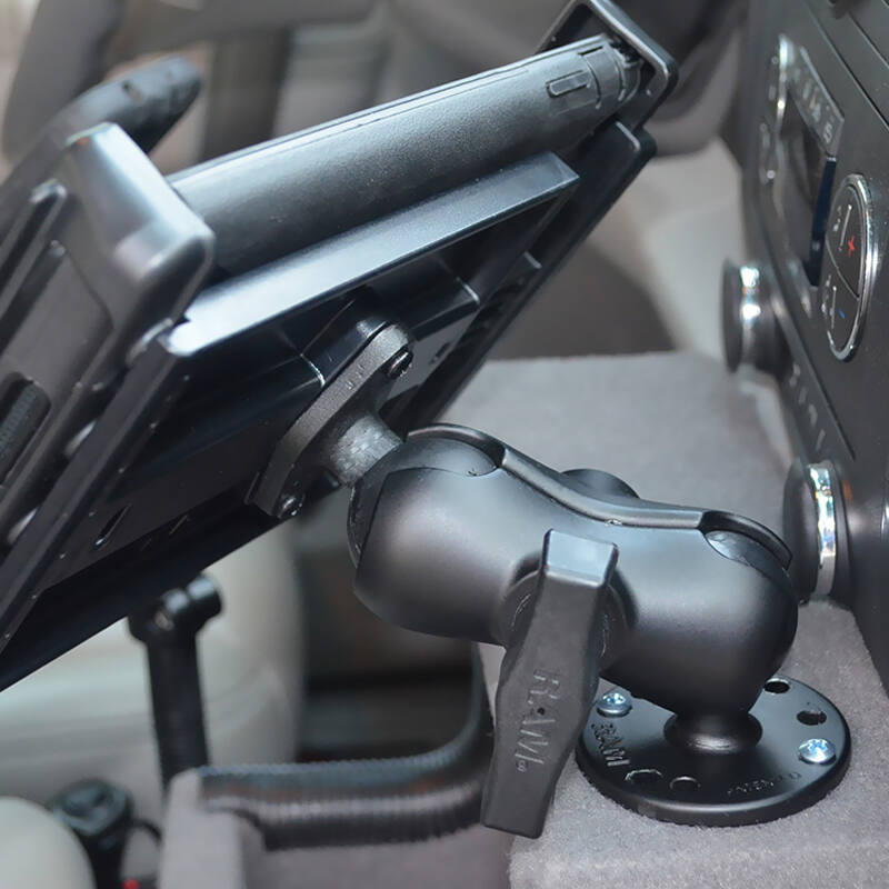 RAM-138U-B RAM® Double Ball Drill-Down Mount with Diamond Plate - Short with cradle