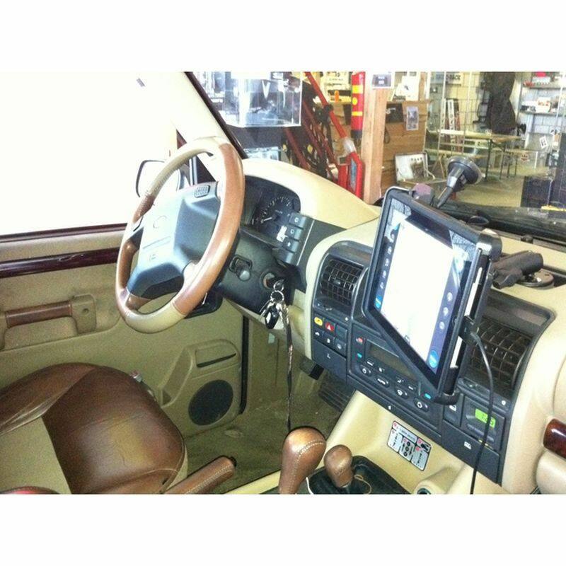 ram-b-138-tab3u installed in car