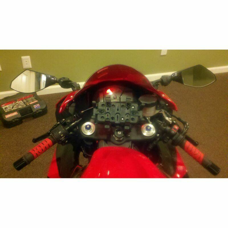 RAM-B-176-UN4U RAM® Fork Stem Mount with Universal RAM Finger-Grip™ Phone/Radio Cradle - installed