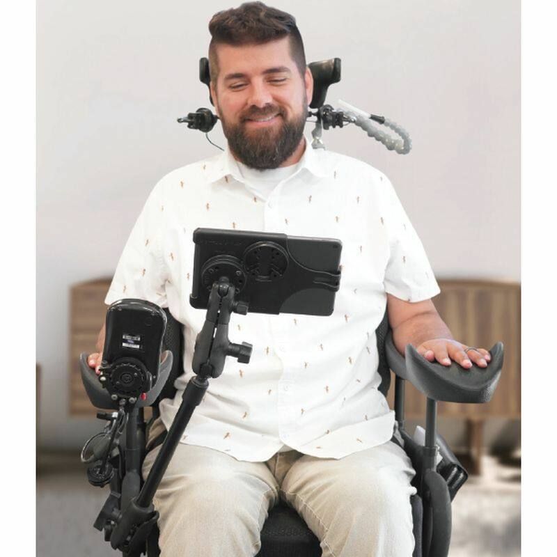 ram-b-200-9-201 with iPad cradle