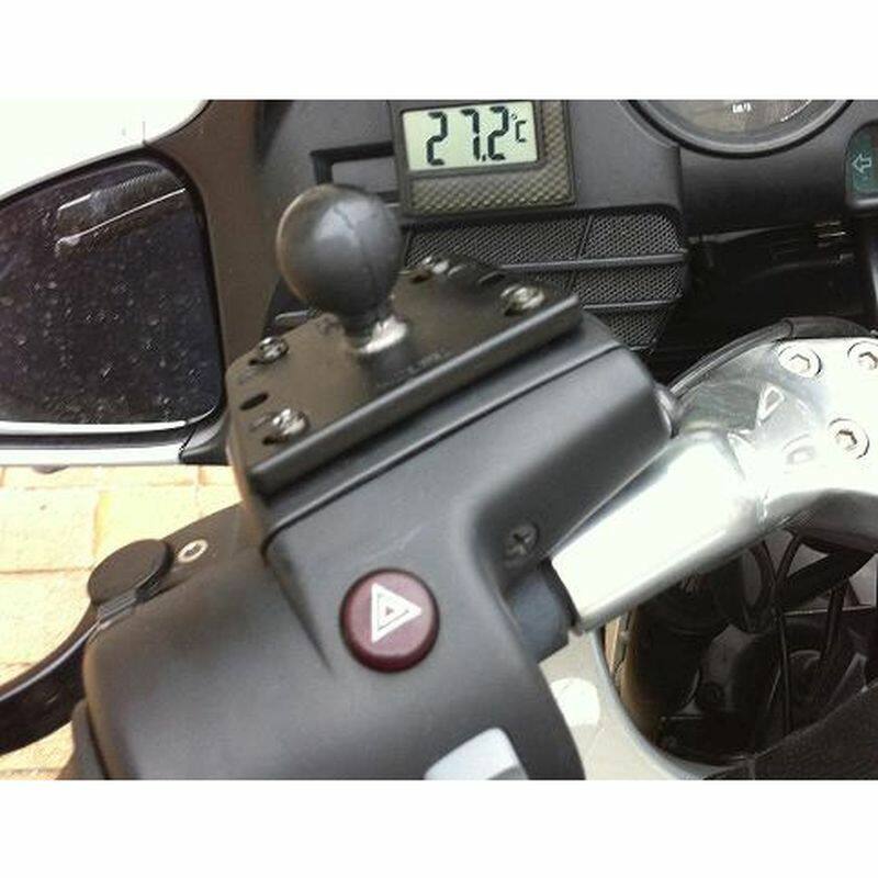 ram-b-345u reservoir base - centered - on bike