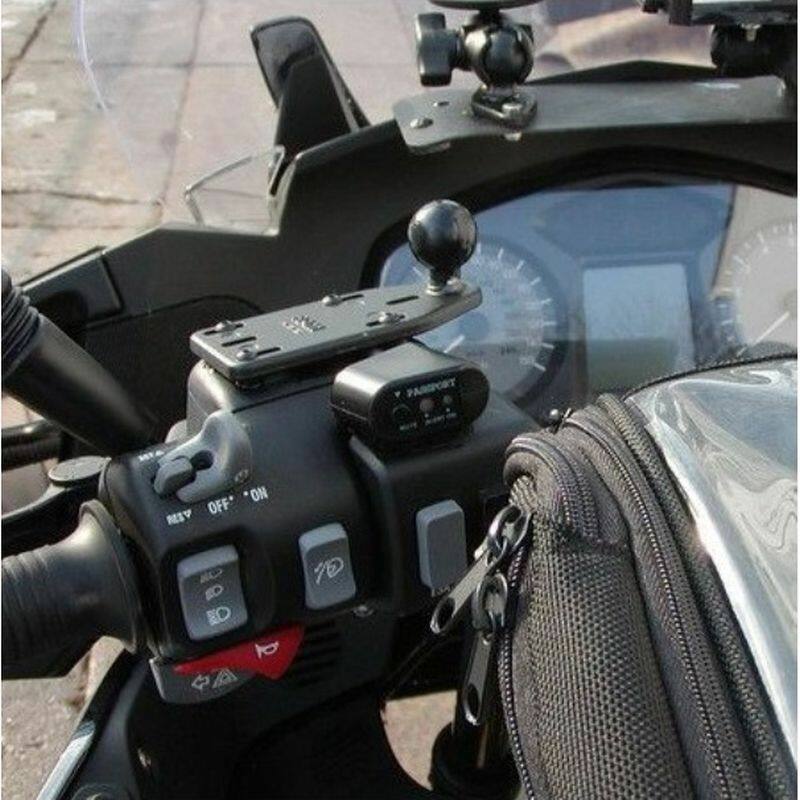 ram-b-346u on touring bike with other RAM mounts