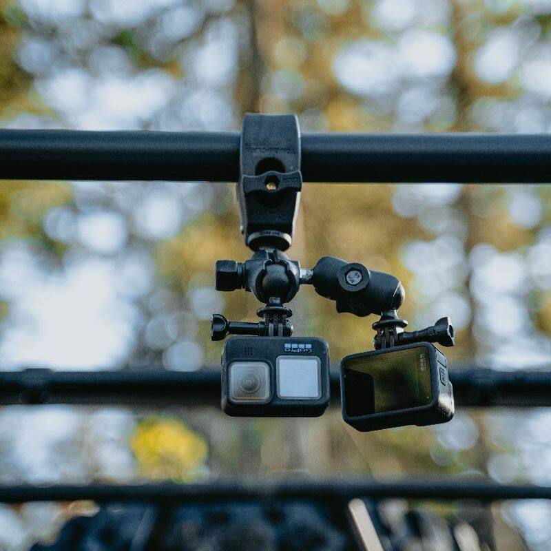 RAM-B-400-A-273-GOP1U dual Go-Pro mount with tough claw base on ATV roll bar