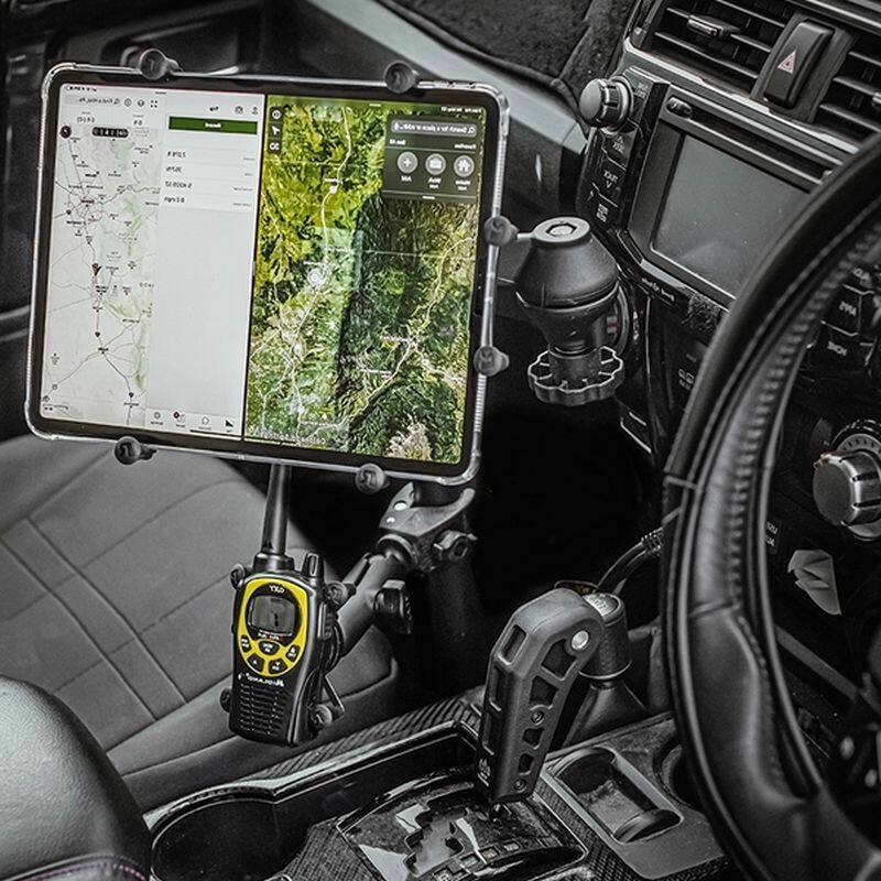 RAM-HOL-UN11U RAM® X-Grip® Universal Holder for 12" Tablets in vehicle