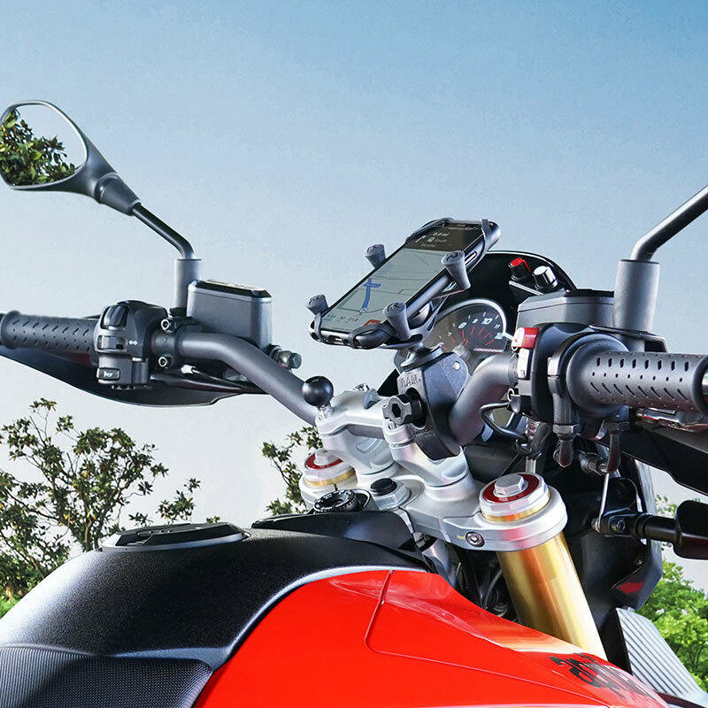 RAM-HOL-UN7-400U RAM® X-Grip® Phone Mount with RAM® Snap-Link™ Tough-Claw™ on bike