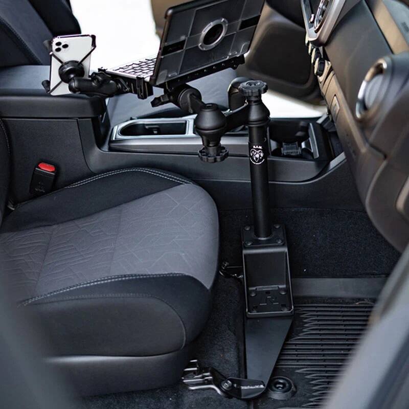 RAM-VB-138-SW1 RAM® No-Drill™ Laptop Mount for '05-21 Toyota 4Runner & Tacoma
