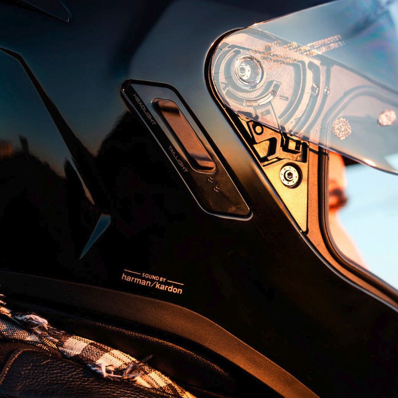 Sena Phantom helmet  with Harman /  Kardon speakers 