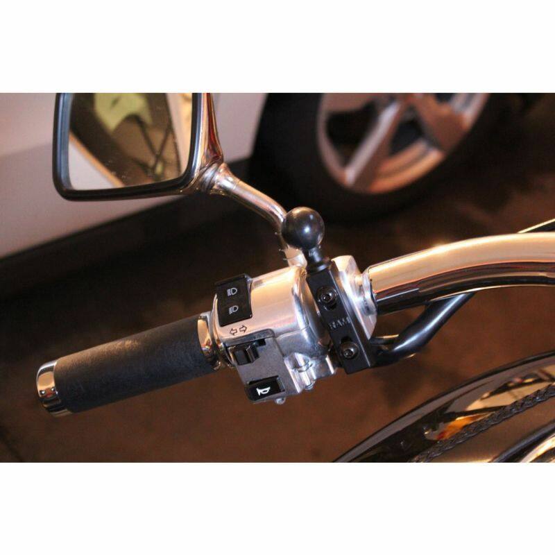 RAM Motorcycle Brake/Clutch Clamp / U-Bolt Mount with Round Base